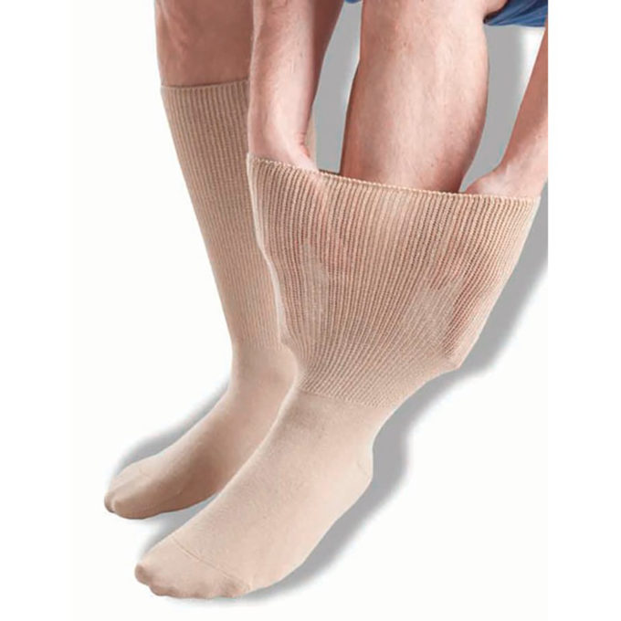 Extra-leveävartiset sukat Beige 39-43 tuotekuva2